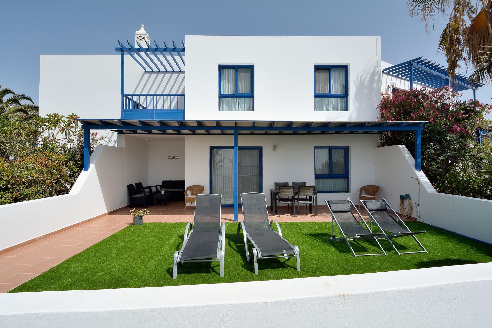 Vistamar Villa